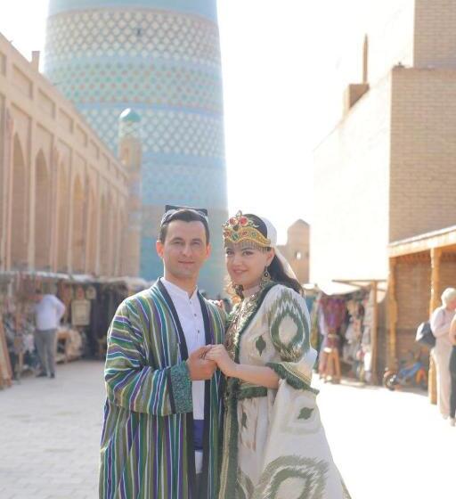 اتاق استاندارد با چشم‌انداز شهر, Guest House Art Postindoz