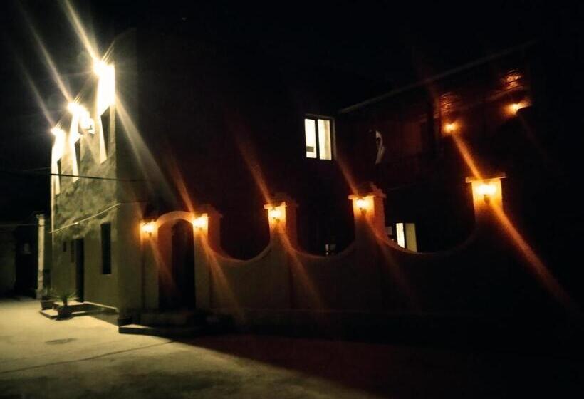 اتاق استاندارد, Guest House Art Postindoz