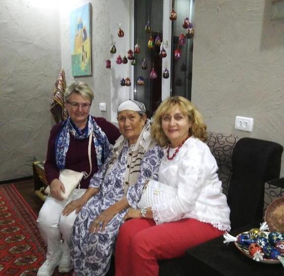 اتاق استاندارد با چشم‌انداز شهر, Guest House Art Postindoz