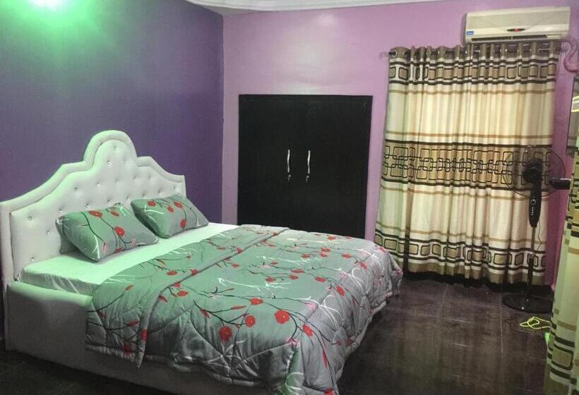 اتاق استاندارد با بالکن, Laquinta Hotel By Juicebox