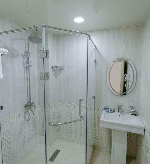 اتاق استاندارد یک نفره, Royal Hotel Samarkand