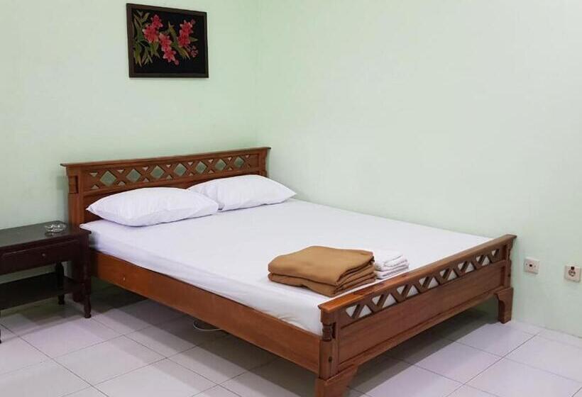 Номер Deluxe, Embe Pitoe Syariah Gejayan Mitra Reddoorz