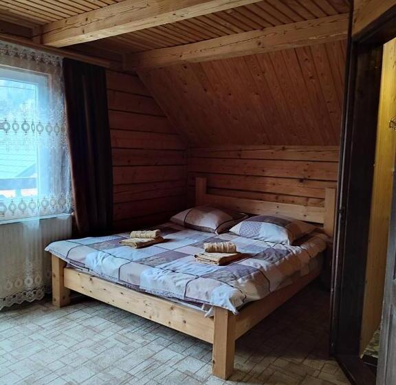 اتاق استاندارد چهار تخته, садиба гуцульський двір