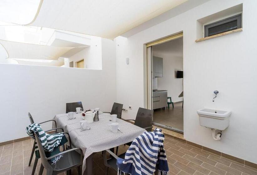 آپارتمان 1 خوابه با چشم‌انداز دریا, Smeraldo Residence