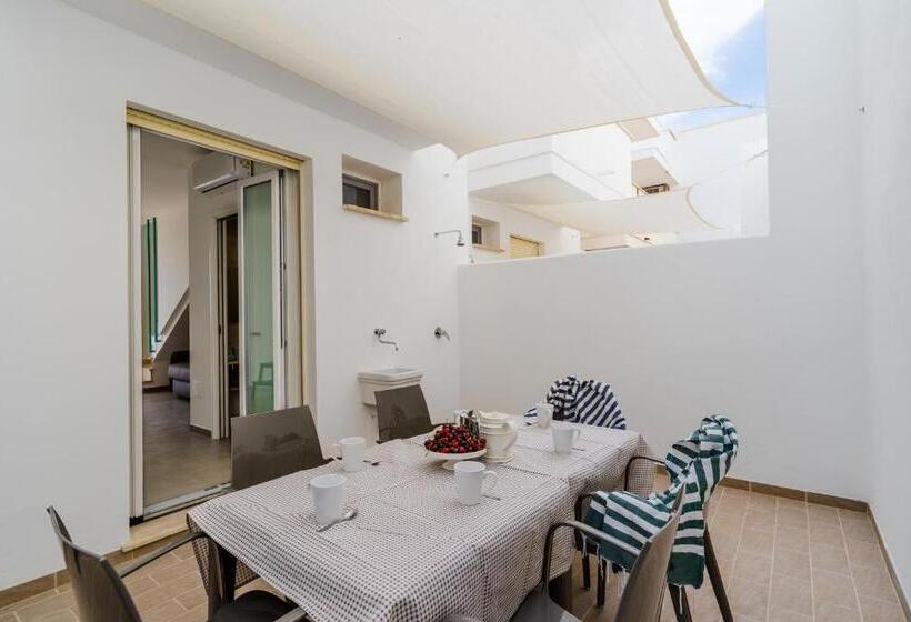 آپارتمان 1 خوابه با چشم‌انداز دریا, Smeraldo Residence
