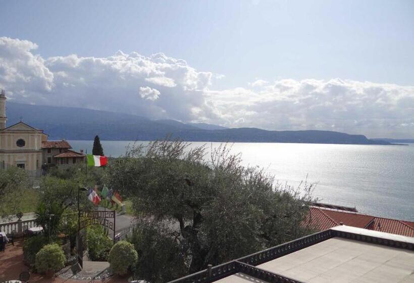 غرفة قياسية, Belvedere Hotel & Villa