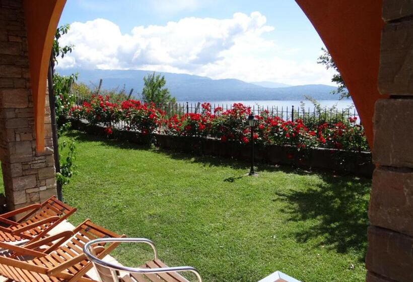 غرفة عائلية, Belvedere Hotel & Villa