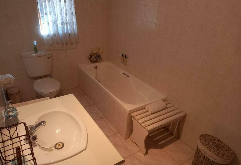 Номер Стандарт Вид на Сад, Avondrust Guest House