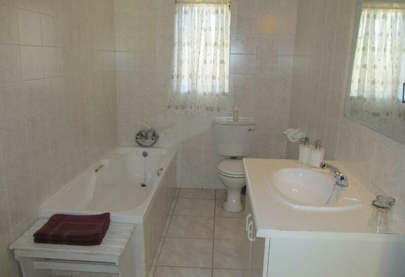Номер Deluxe Вид на Сад, Avondrust Guest House