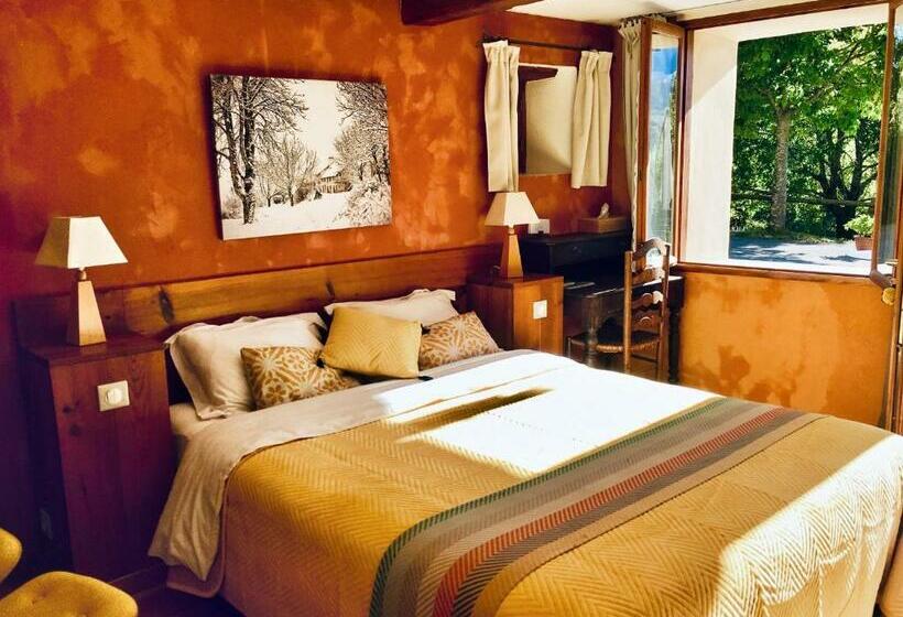 Номер Deluxe с Террасой, Chambre D'hôtes La Grange Des Ecrins