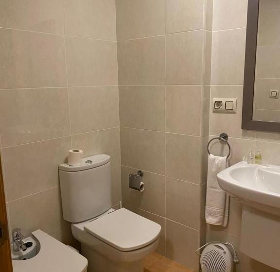 Апартаменты 1 Спальня, Av Apartamentos Lobios