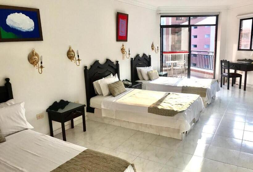 اتاق استاندارد سه نفره, Casa Morales Hotel Internacional Y Centro De Convenciones