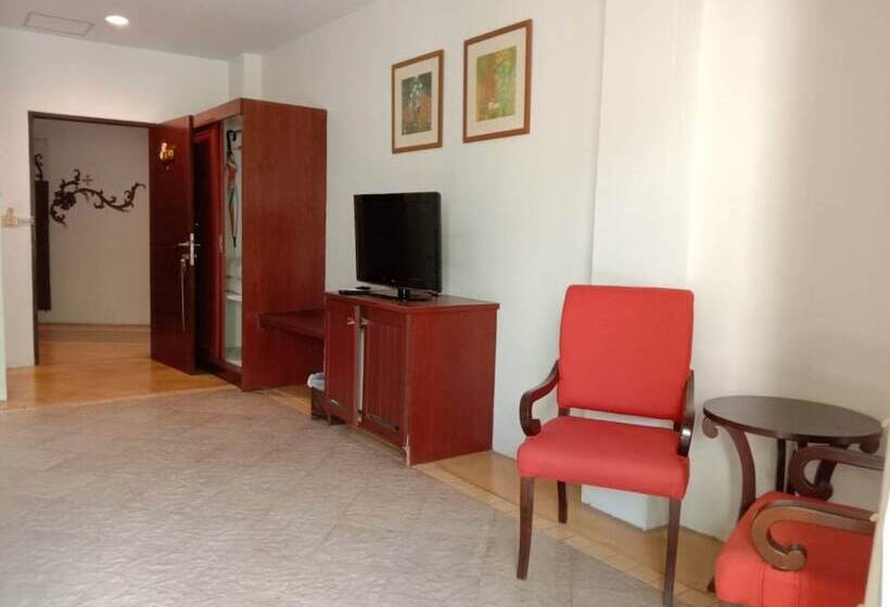 اتاق سوپریور, Golden Pine Beach Resort