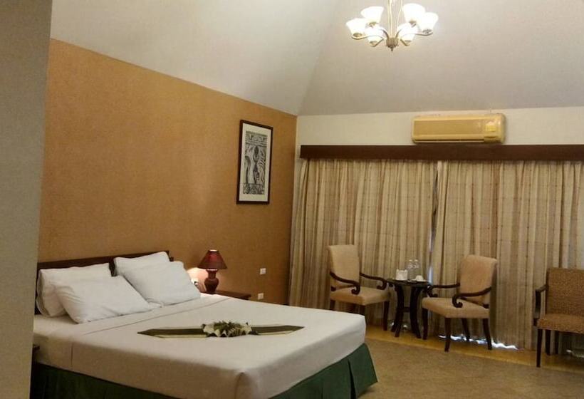 اتاق لوکس با چشم‌انداز دریا, Golden Pine Beach Resort