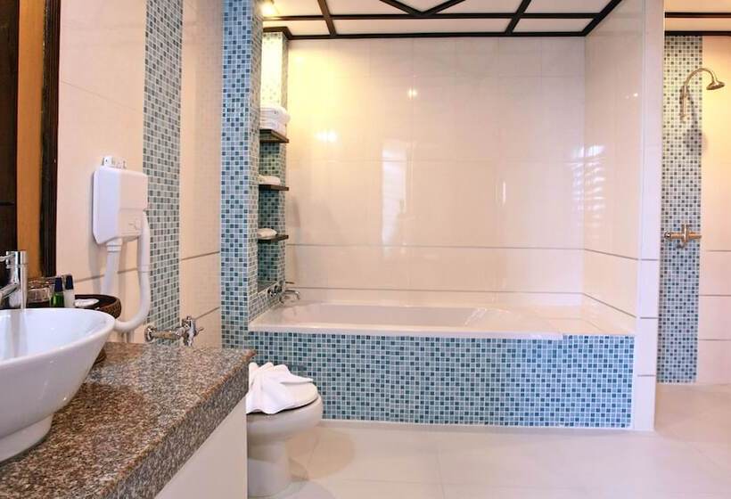 Люкс Повышенной Комфортности, Pattaya Loft