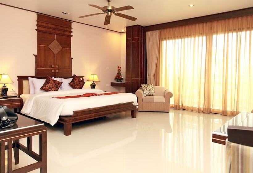 Люкс Повышенной Комфортности, Pattaya Loft