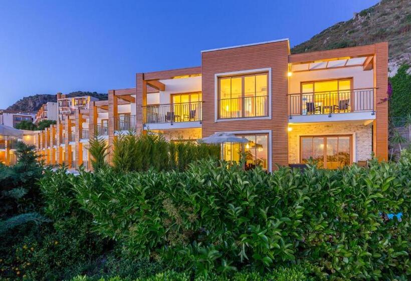 سوییت سوپریور, Kefaluka Resort