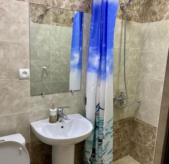 标准间, Noravank B&b