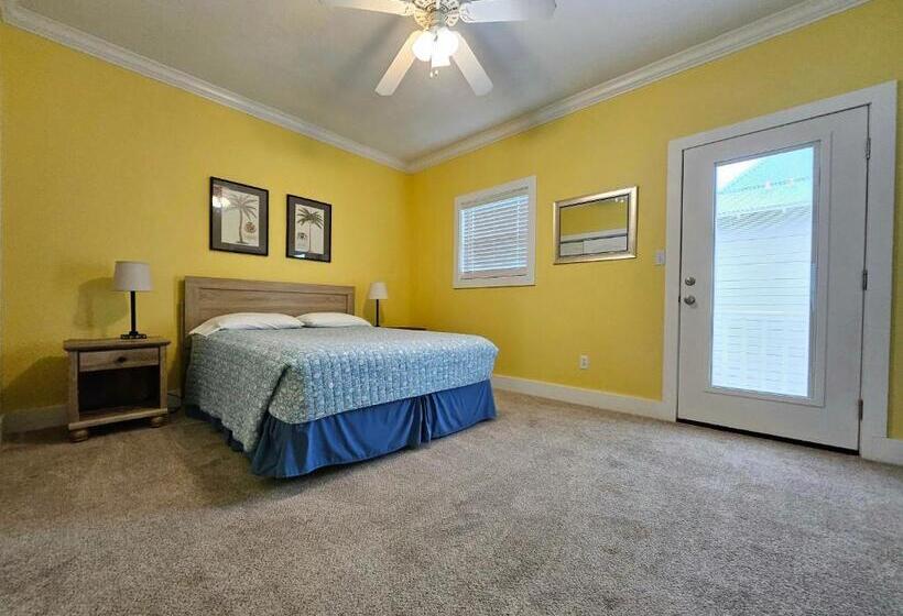 Дом 1 Спальня, Perdido Key Purple Parrot Resort