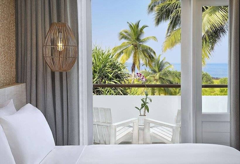Номер Deluxe Вид на Море, Avani Kalutara Resort
