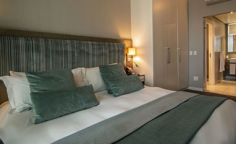 Люкс Повышенной Комфортности, Aha Harbour Bridge Hotel & Suites