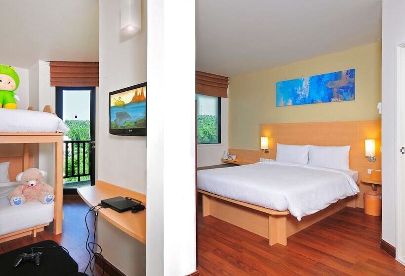 家庭间, Ibis Phuket Kata