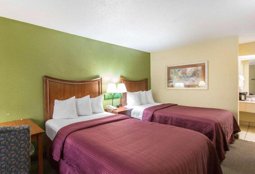 חדר סטנדרט שתי מיטות זוגיות, Quality Inn Merchants Drive