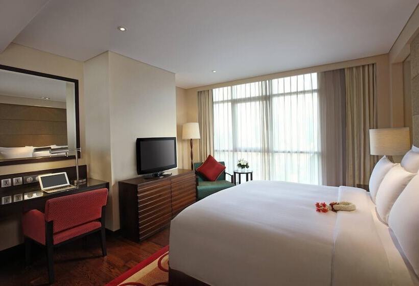سوییت لوکس, Sathorn Vista Bangkok  Marriott Executive Apartments