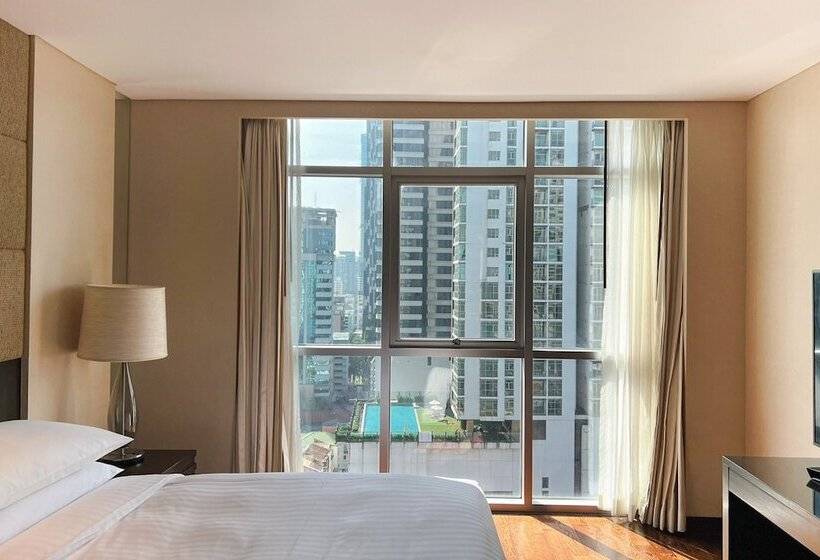 سوئیت پریمیوم, Sathorn Vista Bangkok  Marriott Executive Apartments