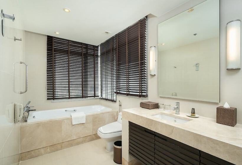 سوئیت پریمیوم, Sathorn Vista Bangkok  Marriott Executive Apartments