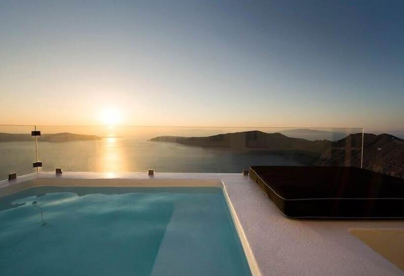 سوییت, Avaton Resort And Spa