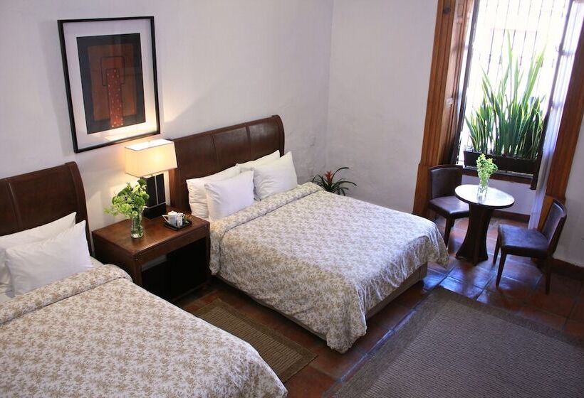 اتاق استاندارد با 2 تخت دوبل, Casa Aspeytia Hotel Boutique