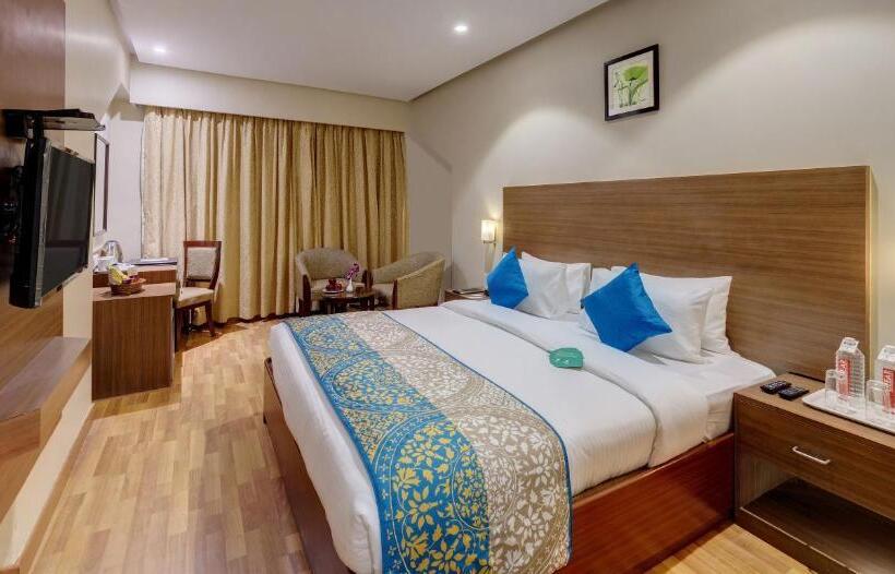 غرفة ديلوكس سرير كينج, The Caliph Hotel, Mumbai Near Powai Lake