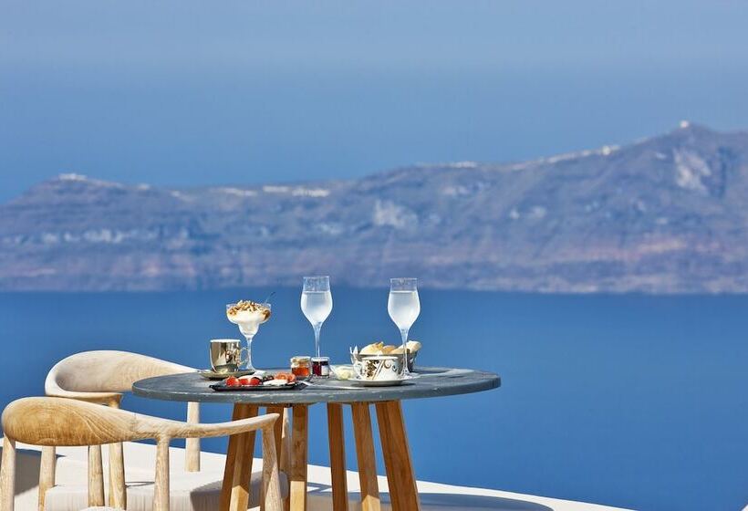 سوئیت دولوکس با چشم‌انداز, Gold Suites   Small Luxury Hotels Of The World