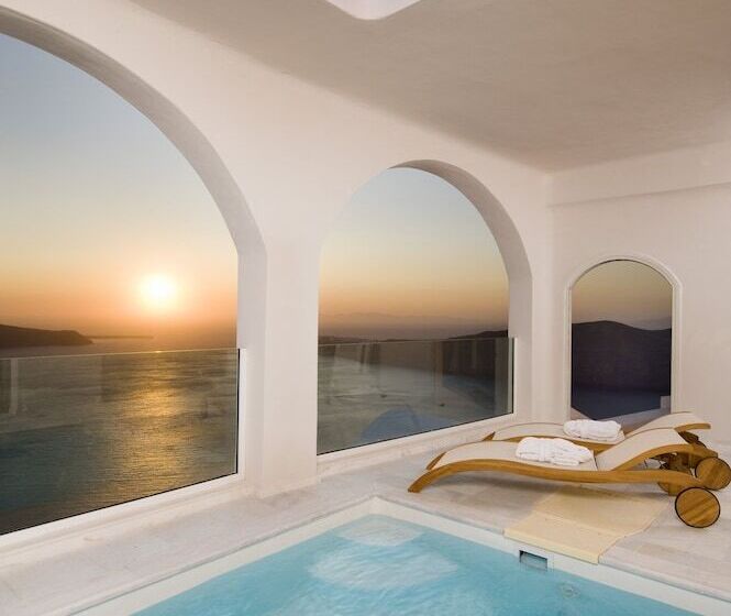 سوئیت با چشم‌انداز, Gold Suites   Small Luxury Hotels Of The World