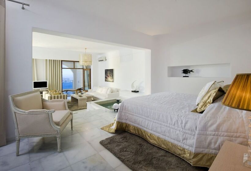 سوئیت با چشم‌انداز, Gold Suites   Small Luxury Hotels Of The World