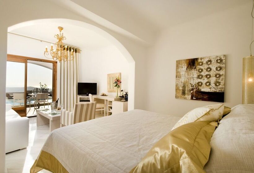 سوئیت دولوکس با چشم‌انداز, Gold Suites   Small Luxury Hotels Of The World
