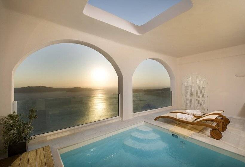 سوئیت با چشم‌انداز, Gold Suites   Small Luxury Hotels Of The World