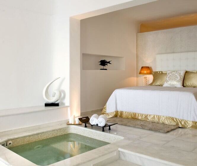 سوئیت با چشم‌انداز, Gold Suites   Small Luxury Hotels Of The World