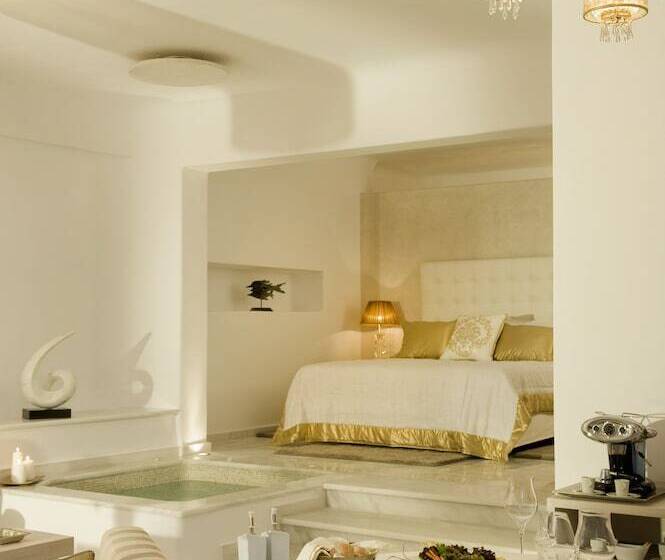 سوئیت با چشم‌انداز, Gold Suites   Small Luxury Hotels Of The World