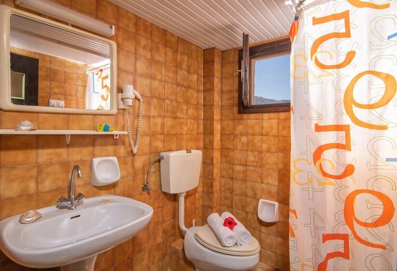 آپارتمان 1 خوابه با چشم‌انداز باغ, Iliostasi Beach Apartments