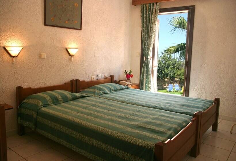 آپارتمان 1 خوابه با چشم‌انداز باغ, Iliostasi Beach Apartments