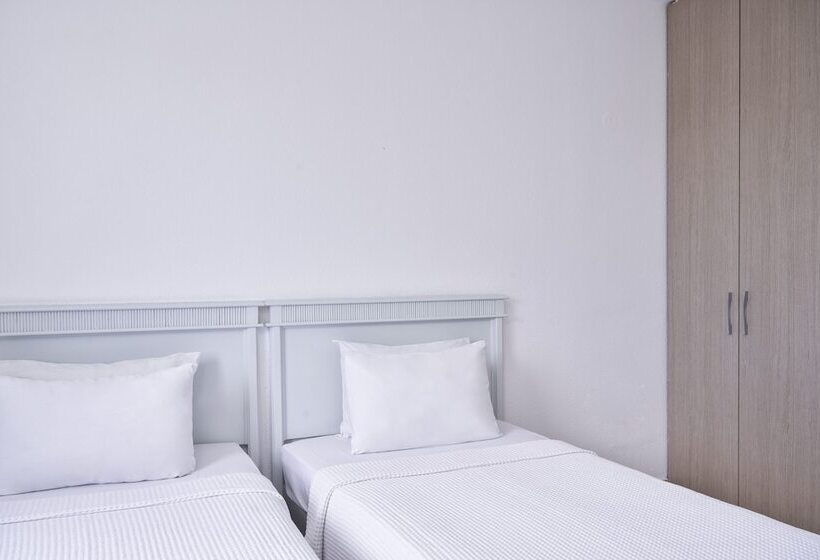 Семейный Номер Вид на Сад, Sandy Beach Resort