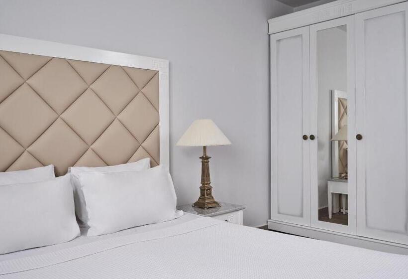 Семейный Номер Вид на Сад, Sandy Beach Resort
