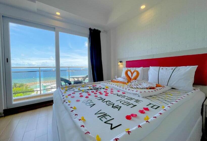اتاق استاندارد با چشم‌انداز دریا, Icom Marina Sea View