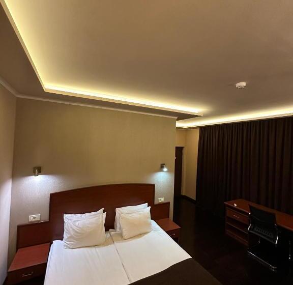 اتاق لوکس, Your Home