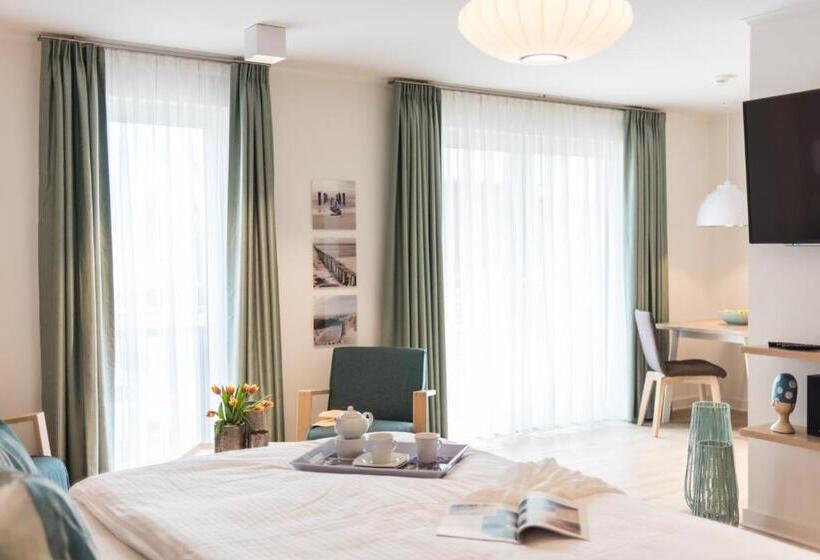 Студия Стандарт, Apartmenthaus Am Park
