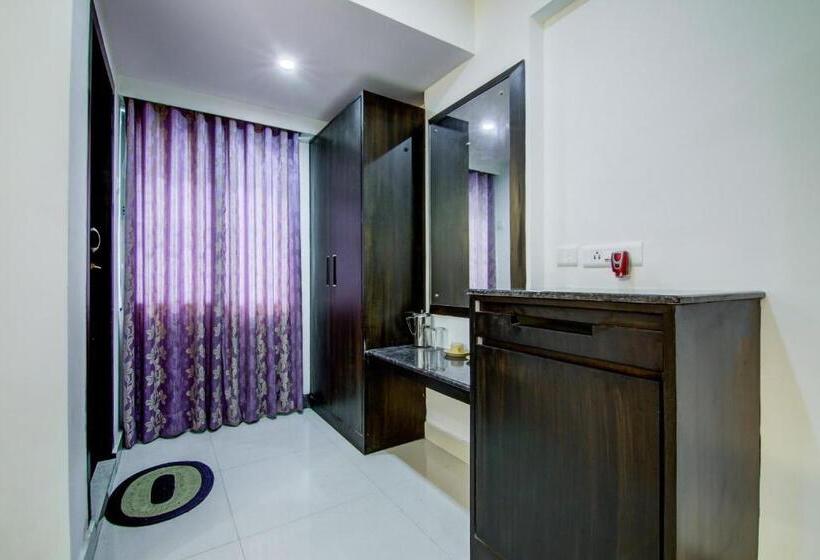 Номер Стандарт, Super Collection O Ramachandra Residency