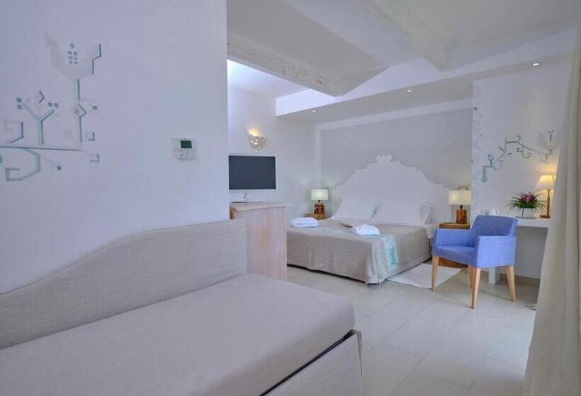 سوییت جونیور با چشم‌انداز دریا, Dolce Vita Boutique