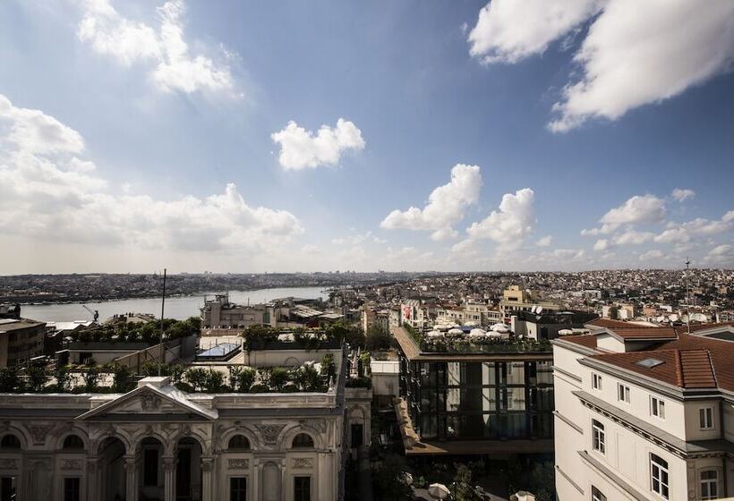 سوییت با چشم‌انداز دریا, Elan Hotel Istanbul Pera